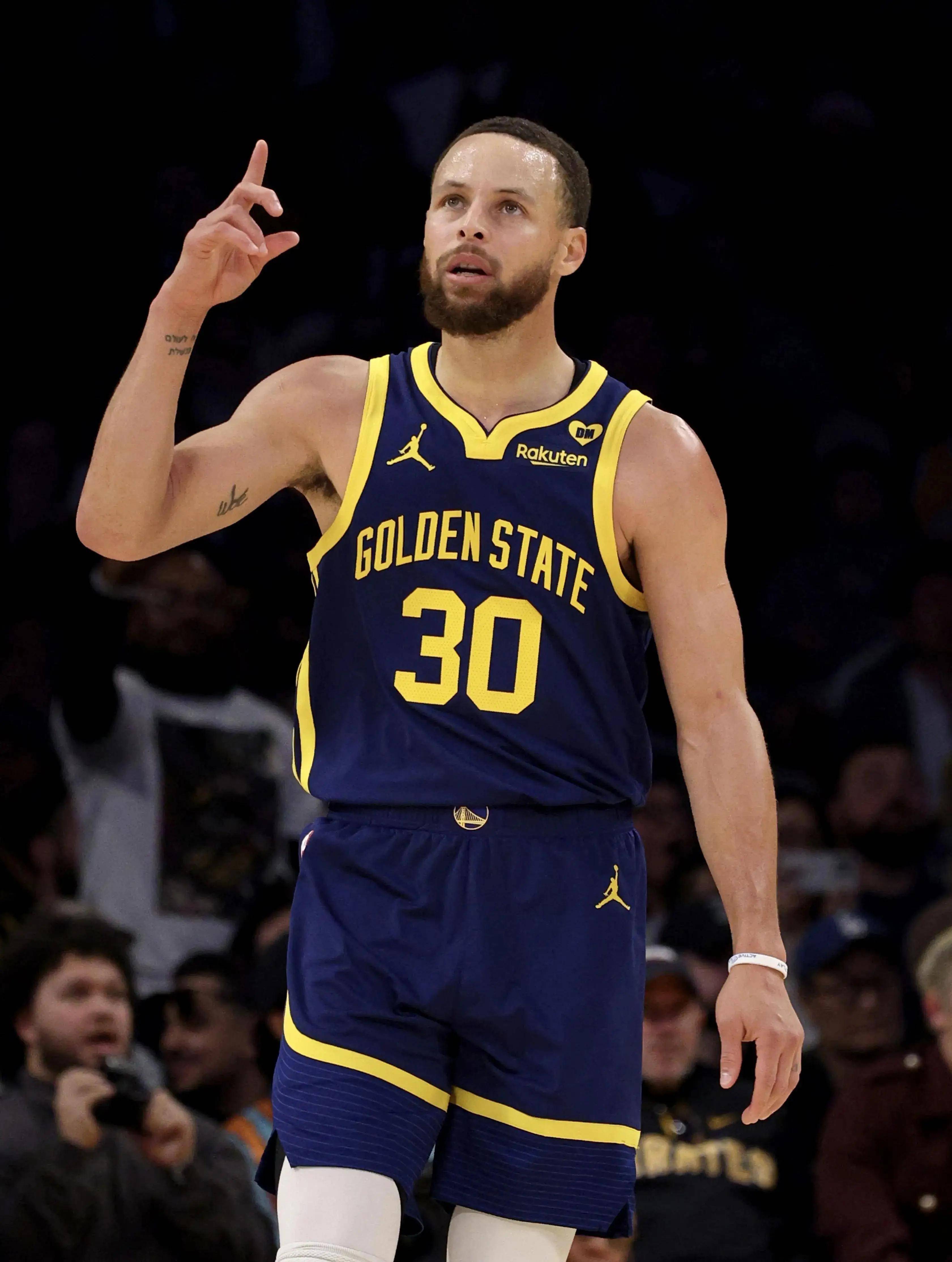 面临成绩压 面临成绩压